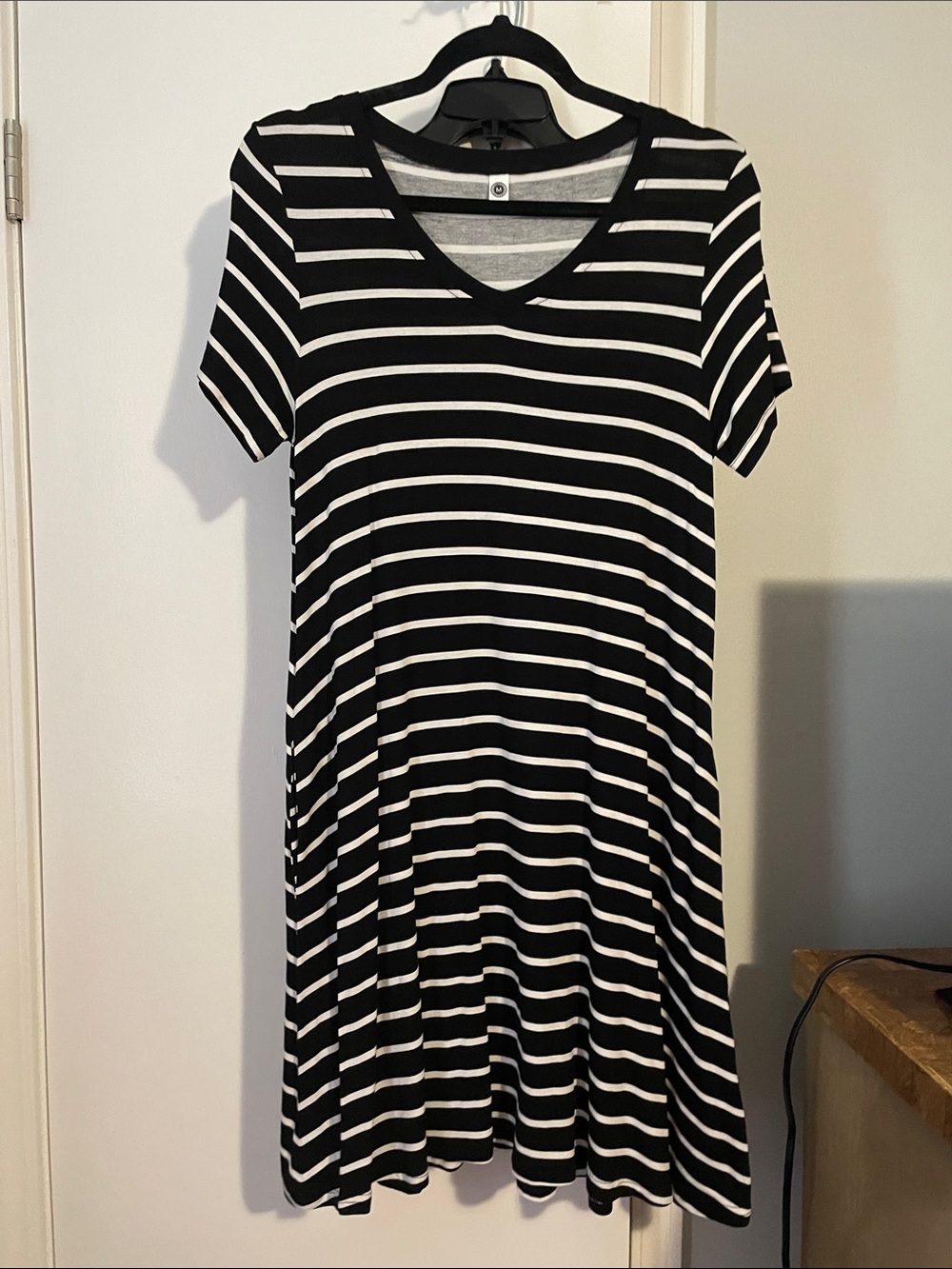 Women's Black & White Striped V-Neck Midi Dress